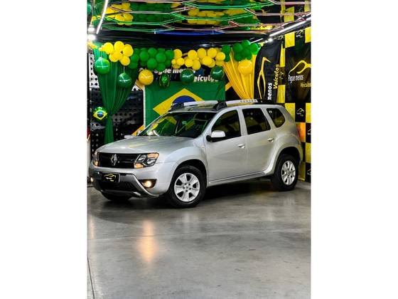 RENAULT DUSTER 2.0 DYNAMIQUE 4X2 16V FLEX 4P AUTOMÁTICO RENAULT DUSTER 2.0 DYNAMIQUE 4X2 16V FLEX 4P AUTOMÁTICO